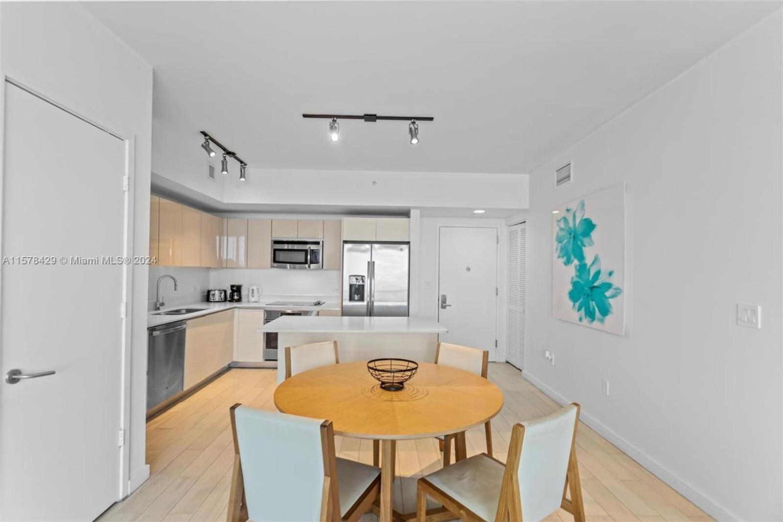 2602 E Hallandale Beach Blvd 1 Br Villa Buitenkant foto